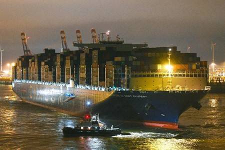 CMA CGM Antoine de Saint Exupery Фото любезно предоставлено Порт Гамбург