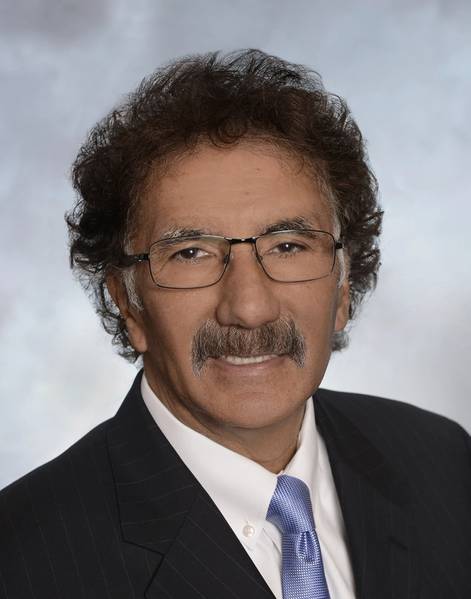 Mario Cordero，长滩港口执行董事。
