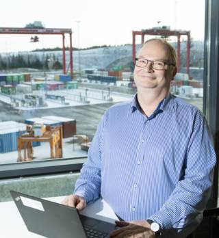 Pekka Yli-Paunu, Director, Investigación de Automatización, Kalmar