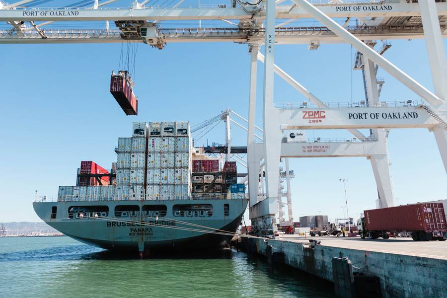 صورة ملف ميناء أوكلاند ، كاليفورنيا (Port of Oakland CREDIT)