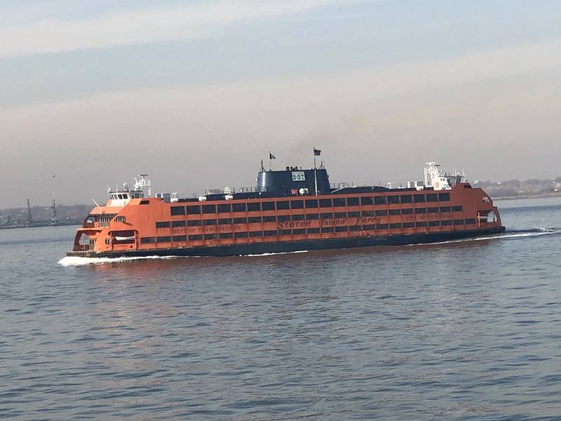 史坦顿岛渡轮（Staten Island Ferry）是纽约市历史和未来的标志性组成部分，每年有5趟25分钟的路程，载客量超过2520万，每年免费乘车，约40404趟。照片：格雷格·特劳斯温（Greg Trauthwein）