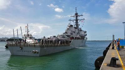 Файл с изображением USS John McCain (Фото: ВМС США)