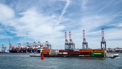 छवि: रॉटरडैम का बंदरगाह