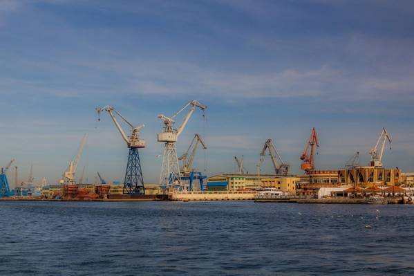 Porto em Port Fuad, Egito. Copyright Matyas Rehak/AdobeStock