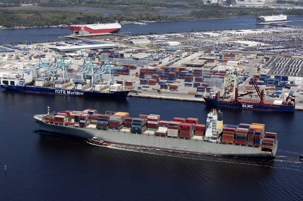 （写真：JAXPORT）