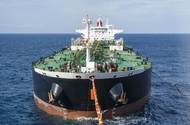 Asian oil suppliers face high tanker charter rates following new U.S. sanctions against Chinese oil transporter COSCO. (Photo © Adobe Stock / Vladimir)