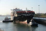 The MSC Caterina became the 3,000th Neopanamax vessel to transit the Panama Canal on March 2, 2018 as it traveled northbound from the Pacific to the Atlantic Ocean Photo courtesy Panama Canal Authority