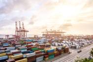 Intermodal operations at the port of Shanghai / Credit: AdobeStock / © zdu hang