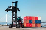 Photo: Port of Oakland