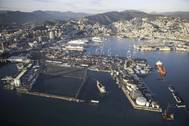 Position of the Genoa Port – Adjacent to airport and naturally linked with city’s coastal zone