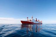 R/V Sonne: Photo courtesy of Helmholtz Centre for Ocean Observation
