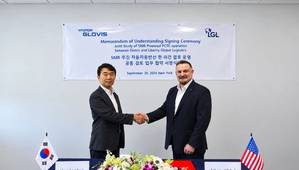 Kim Tae-Woo, Hyundai Glovis Co., Ltd, David Minetti, Liberty Global Logistics LLC. Photo courtesy LGL
