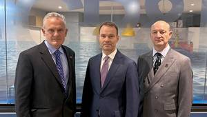 L-R - Nick Shaw (IG CEO), Rolf Thore Roppestad (IG Chair), and Andrew Cutler (ex IG Chair). © International Group of P&I Clubs