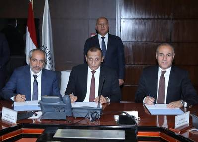 Kamel El-Wazir, Minister of Transport of Egypt attending the signing ceremony of the agreements between Red Sea Ports Authority, the Egyptian Group for Multipurpose Terminals Company, and AD Ports Group by (from right):  Abdel Qader Darwish, Chairman of the Board of Directors of the Egyptian Group for Multipurpose Terminals Company;  Mohamed Abdel Rahim, Chairman of the Board of Directors of the Red Sea Ports Authority; and Saif Al Mazrouei, CEO of the Ports Cluster, AD Ports Group