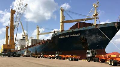 At Port Manatee, containerized cargo is offloaded from a Del Monte Fresh Produce vessel, adding to the record container volume the port is experiencing in its current fiscal year. (Photo: Port Manatee)