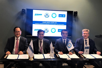From left to right: Odin Kwon, Daewoo Shipbuilding & Marine Engineering, Deog Hee Doh, Korea Maritime and Ocean University, Naoki Mizutani, NAPA and Marko Dekena, AVL LIST signing the co-operation agreement at Nor-Shipping 2019 exhibition in Oslo. (Photo: NAPA)