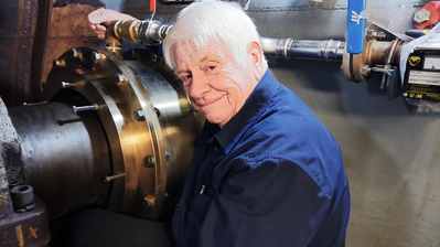 Thomson onboard the Canadian Coast Guard Ship Hudson with SeaThigor mechanical face seal installed.
(Photo: Thordon Bearings)