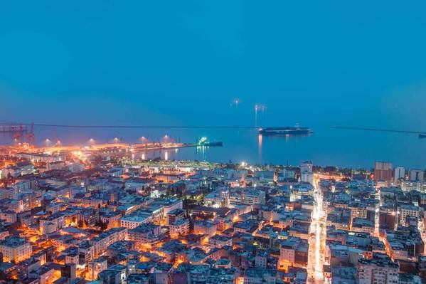 © Adobe Stock/muratart