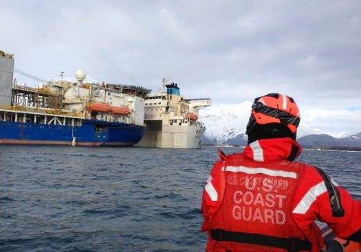 Alaska Lifting Operation: Photo courtesy of USCG