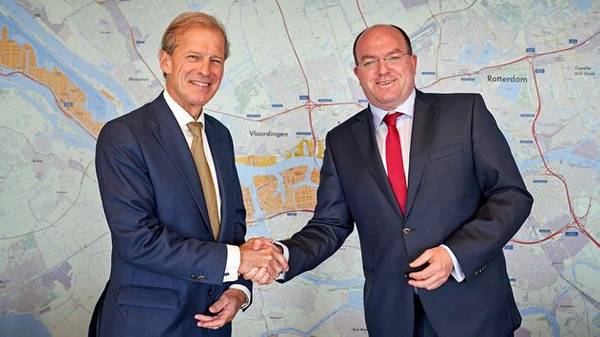 Allard Castelein, CEO at Port of Rotterdam and Markus Bangen, CEO at duisport (Photo Marc Nolte)