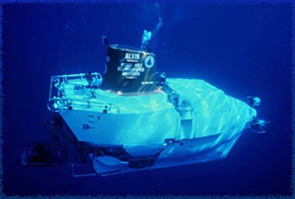 'Alvin' Underwater: Photo credit Woods Hole Oceanographic Institutions