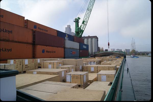 Barge, Port of Antwerp: Photo courtesy of GCT