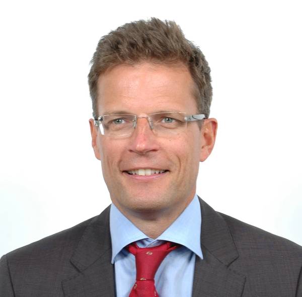 Dr Bruce Tomlinson