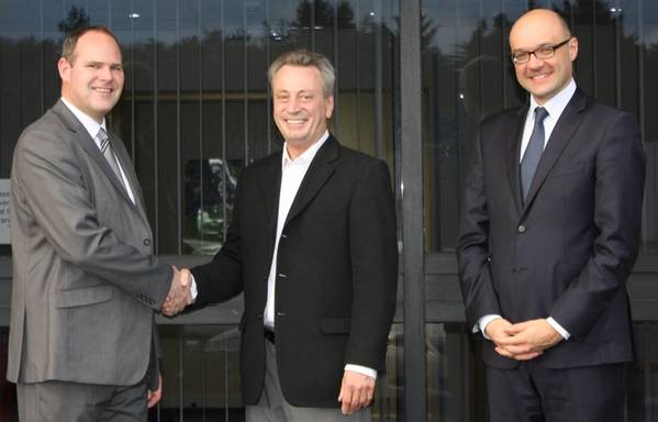 Eric Dehouck, CEO of Degremont Technologies (right), attended an official meeting on Thursday, January 9 where Jim Wheatley (center) and Tom Kelly (left) shared the traditional Scottish “Quaich” signifying the handover.