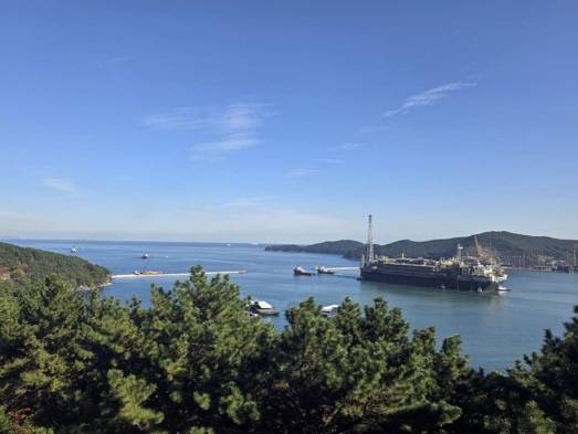 FPSO departing port Geoje. © Inchcape Shipping Services