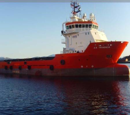 UT 755 LN Design PSV: Photo credit: E.R. Schiffahrt GmbH  