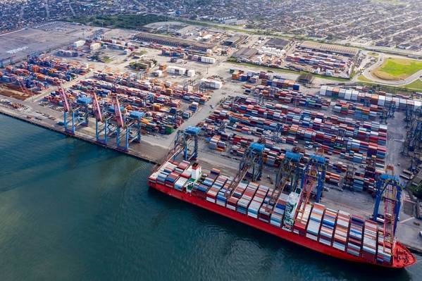 The deterioration of Brazil's port infrastructure has become a critical obstacle for the agribusiness sector, directly impacting key supply chains of major industries. Credit: MTM Logix