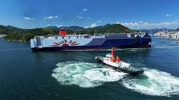 MOL's dual-fuel ro/pax Sunflower Pirka has a carbon footprint 35% lower than that of her predecessor.
Image courtesy MOL