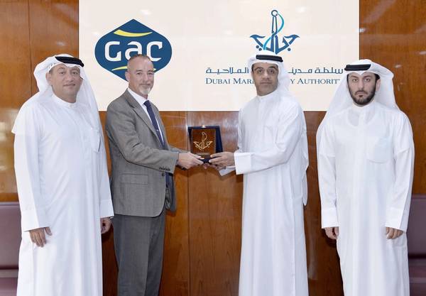 Amer Ali, Executive Director of DMCA, and his team receiving Mr. Simon Duran, the Director General of “GAC EnvironHull Limited” at the DMCA HQ in Dubai. (photo: DMCA)
