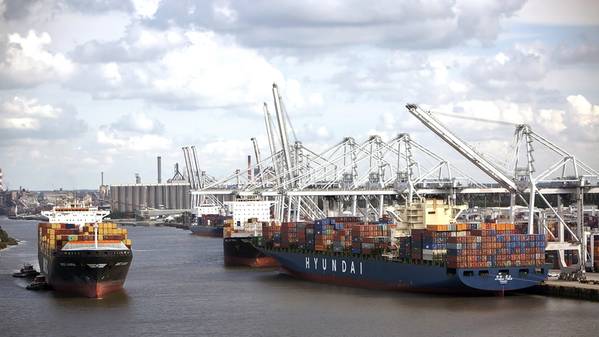 In February, the Port of Savannah moved 330,539 twenty-foot equivalent container units. (Photo: Georgia Ports Authority / Stephen B. Morton)