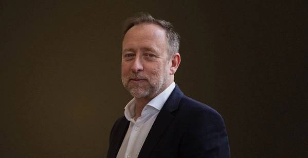 Knud E. Hansen announced that Javier Suárez succeeds Finn Wollesen Petersen as the company’s Managing Director. Image courtesy Knud E. Hansen