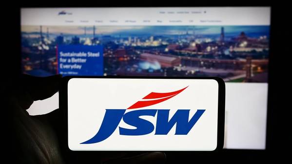 India's JSW Infrastructure said on Wednesday it expects cargo volume growth to rise in fiscal year 2026, driven by domestic sectors' resilience, while minimizing concerns over U.S. tariff-led trade uncertainties. Credit: Adobe Stock/