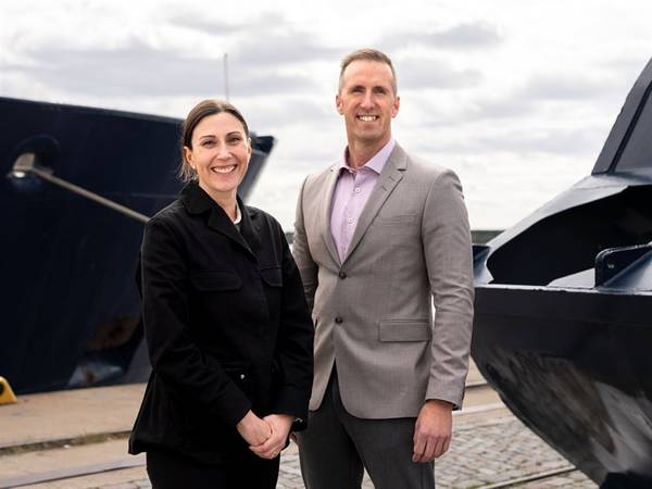 Jenny Marin, logistics manager H2 Green Steel and Anders Dahl, CEO Luleå Hamn