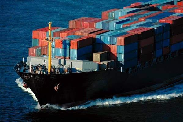 Marad Photo: fully loaded container ship at sea