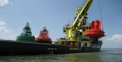 Moving navigation marks: Photo credit Rijkswaterstaat