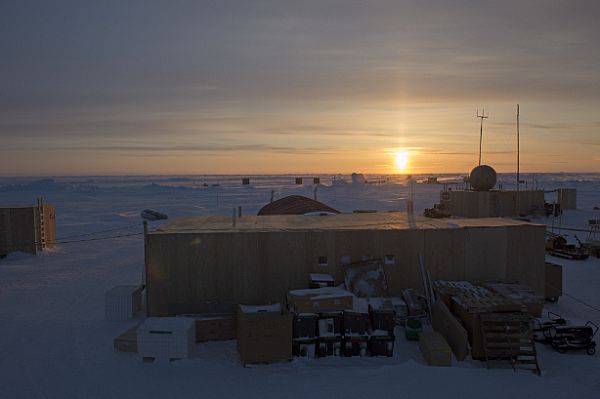 U.S. Navy Ice Camp Nautilus during Ice Exercise (ICEX) 2014. The camp is located on a sheet of ice adrift on the Arctic Ocean. ICEX 2014 is a U.S. Navy exercise highlighting submarine capabilities in an arctic environment. (U.S. Navy photo by Mass Communication Specialist 2nd Class Joshua Davies/Released)