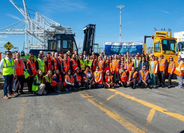 © Port of Oakland