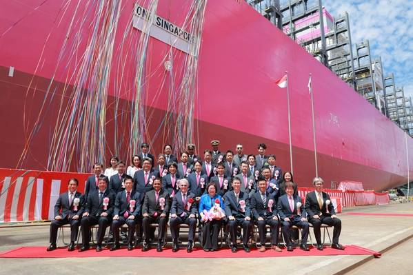 Ocean Network Express (“ONE”) announced today the naming of ONE Singapore, the sixth vessel in a series of 20 ammonia/methanol ready container vessels. Image courtesy ONE