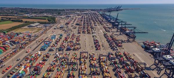 (Photo: Hutchison Ports Port of Felixstowe-UK)