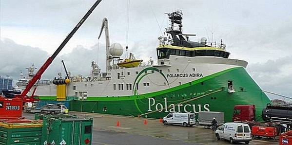 Polarcus Vessel Alongside: Photo credit Damen Shiprepair