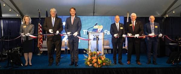 From right: Nissim Yochai, ZIM USA President; Bobby Dyer, Virginia Beach Mayor; Eli Glickman, ZIM President and CEO; Glenn Youngkin, Virginia Governor; Sheppard Miller, Virginia Secretary of Transport; Congresswoman Jen Kiggans. (Photo: ZIM)