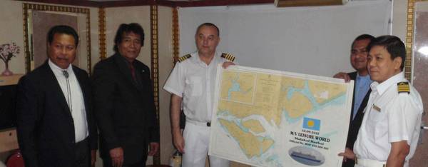 Left to right: Steven Kanai, Permanent Representative of Palau to the IMO and Representative of the Palau International Ship Registry in Palau; Swenny Ongidobel, Congressman, House of Delegates, Palau National Congress; Capt Mark (Master of Leisure World); Lentcer Basilius, Congressman, House of Delegates, Palau National Congress; and Chief Engineer Win (Chief Engineer of Leisure World).