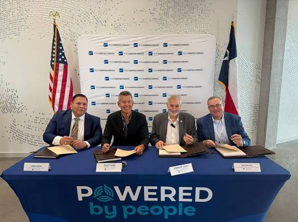 Secretary Duffy and MARAD Administrator Carmel were joined by Port of Corpus Christi CEO Kent Britton and Commission Chairman Gabe Guerra for the MOU signing. ©  U.S. Dept of Transportation