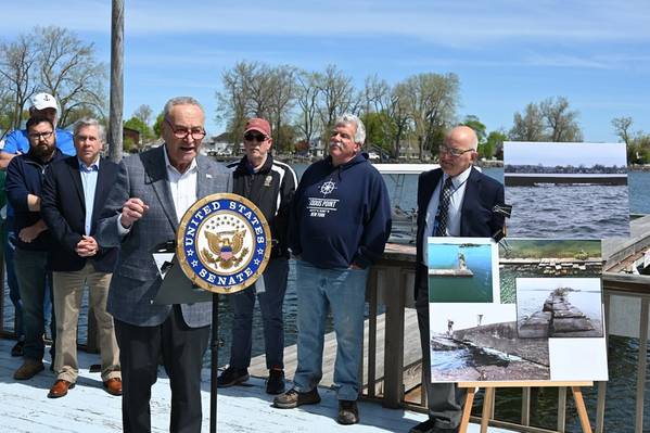 U.S. Senator Charles Schumer speaks about current conditions and about upcoming work on the Great Sodus Bay East Breakwater during a press conference in Sodus Point, N.Y., May 6, 2024. (Photo: Avery Schneider / U.S. Army)