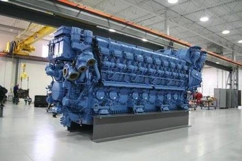 MTU Series 8000 Engine: Photo credit Tognum MTU