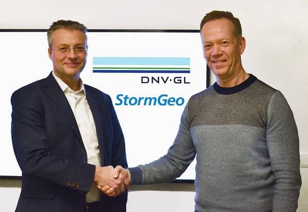Trond Hodne, SVP at DNV GL – Maritime (left), and Per-Olof Schroeder, CEO, StormGeo.